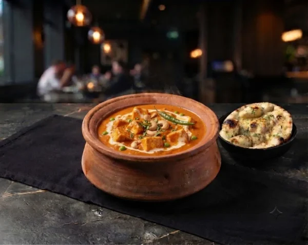 Paneer Makhni Handi